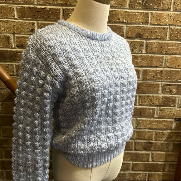 VTG 70s Light Blue Chunky Knit Popcorn Crewneck Sweater - Picture 2 of 9